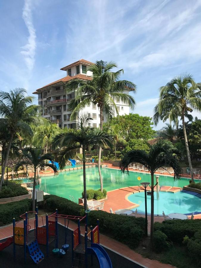 Angkasa Mahkota Hotel Malacca Exterior foto